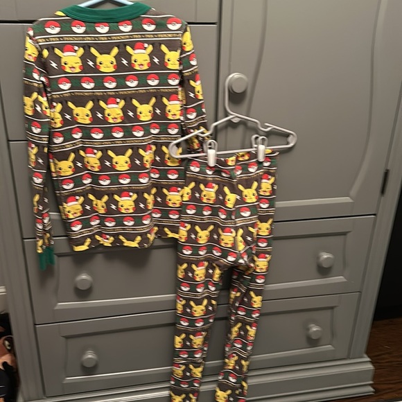 Hanna Andersson Kids Pokémon Holiday Long John Pajama Set- Size 8 - Picture 3 of 3